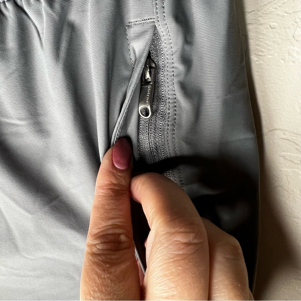 Lululemon Cutback Luxtreme Straight Leg Gray Nylon Blend Activewear Pants‎ - Picture 6 of 11